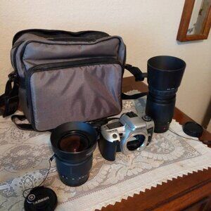 Minolta Maxxum XTsi 35mm Film Camera w/ Tamron AF Aspherical LD IF Lens 28-80mm